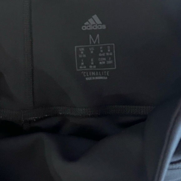 Adidas Climate 3 Stripes Leggings in Dark Grey and Black Size Medium - Picture 2 of 4
